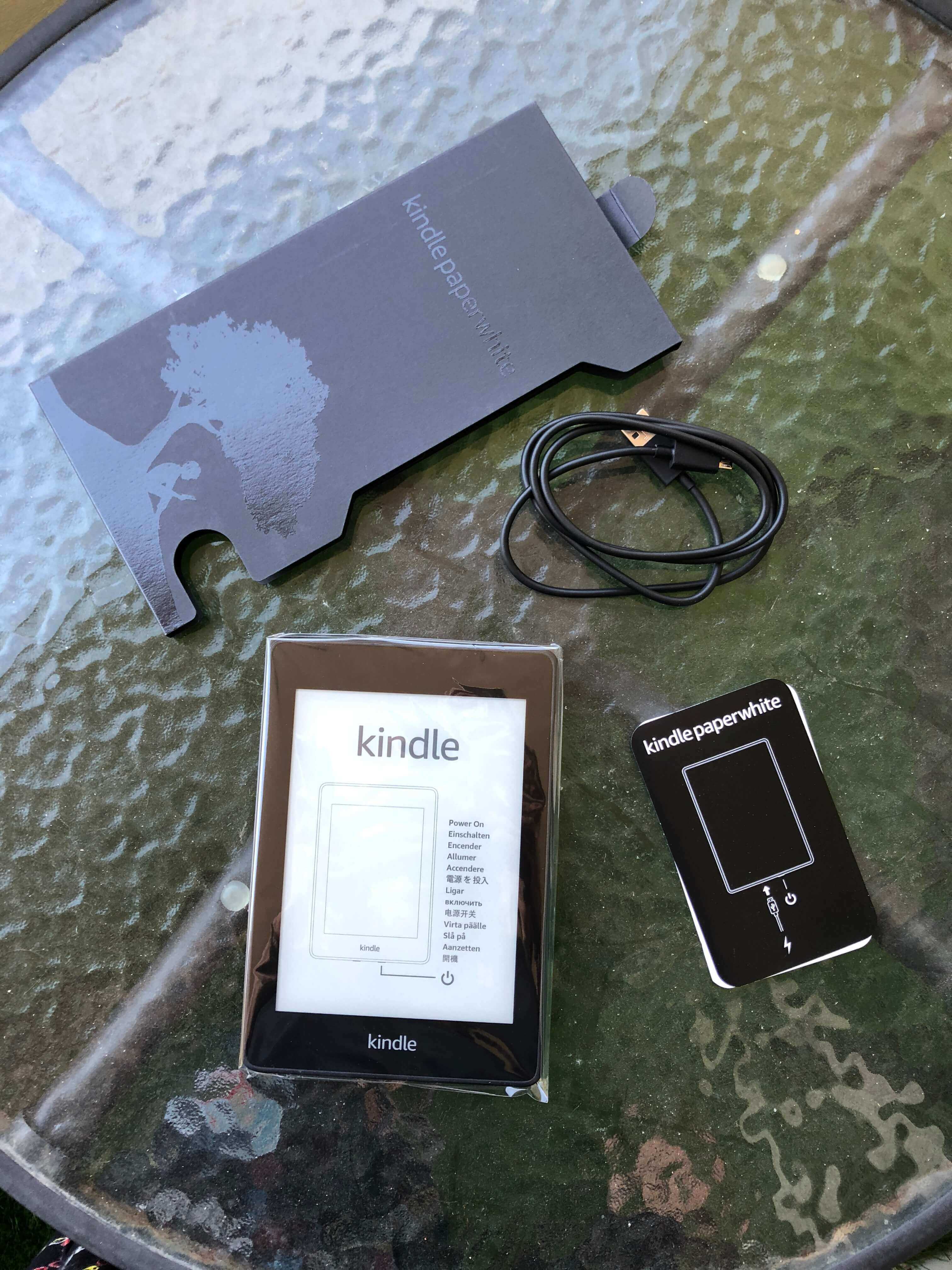 Kindle Keyboard 3 Voyage Kindle Touch Wi-Fi Oasis Kobo E-reader Kindle Lampe de lecture à pince flexible pour nouveau Kindle Music Stand Black Kindle Paperwhite 